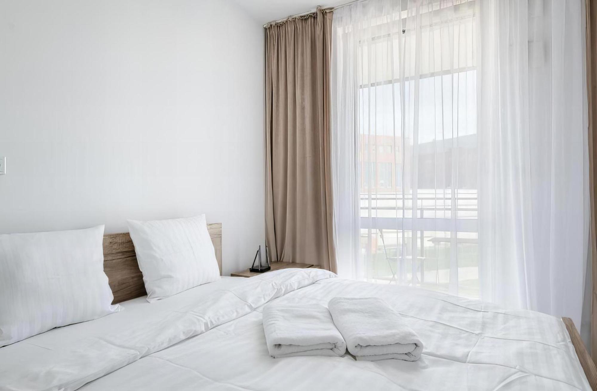 Mlambert - Aparthotel Warsaw Exterior photo